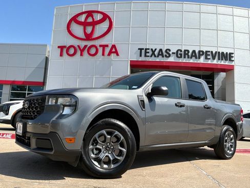 Used 2026 Ford Maverick XLT FWD image 2
