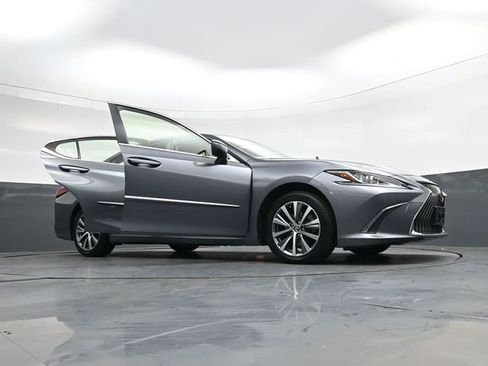 Used 2019 Lexus ES 350 Luxury image 38