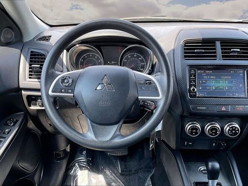 Used 2024 Mitsubishi Outlander Sport AWD image 8