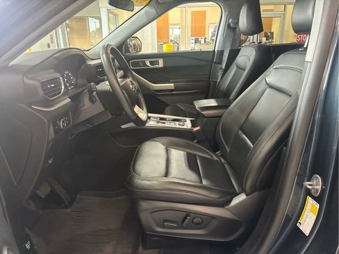 Certified 2024 Ford Explorer XLT w/ Equipment Group 202A AWD/4WD image 28