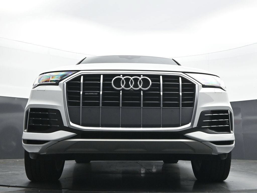 Used 2021 Audi Q7 3.0T Premium Plus w/ Premium Plus Package AWD/4WD image 49