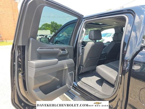 Used 2025 Chevrolet Silverado 1500 LTZ w/ LTZ Premium Package AWD/4WD image 21