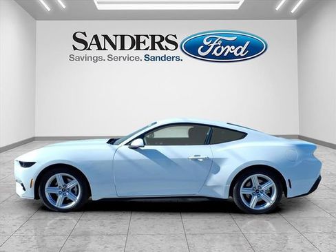 New 2026 Ford Mustang Coupe RWD image 3