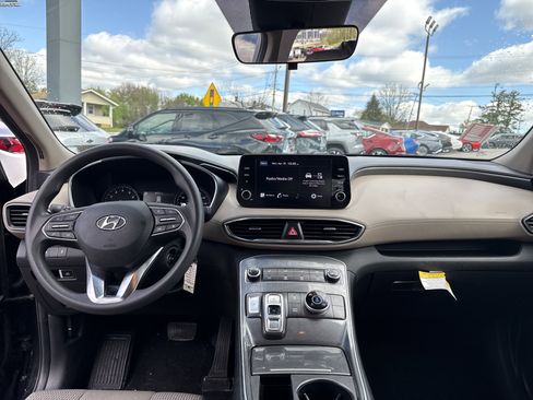 Used 2023 Hyundai Santa Fe SE image 14