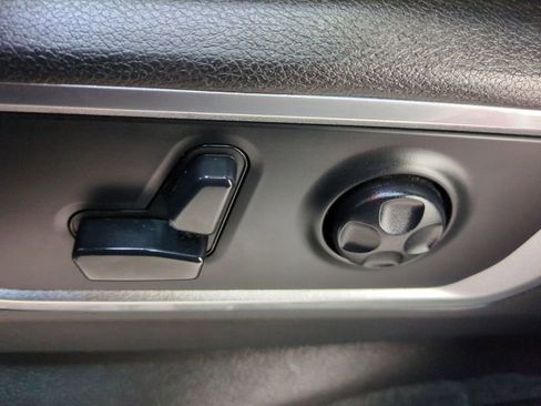 Used 2021 RAM 1500 Laramie image 22