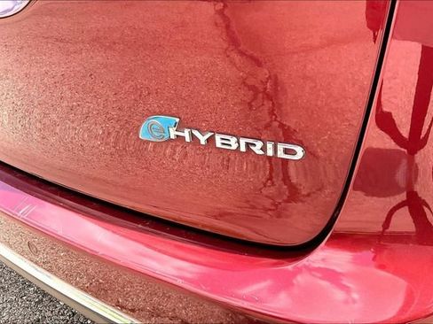 Used 2018 Chrysler Pacifica Limited FWD image 8