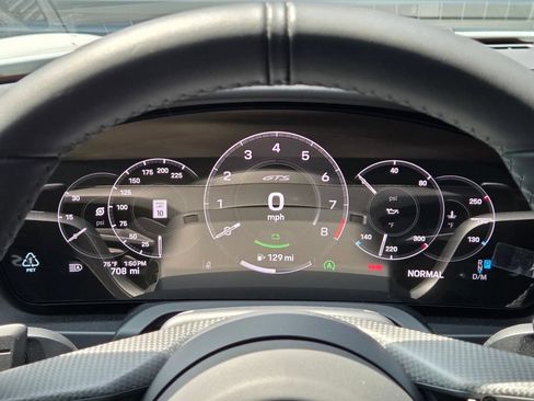 Certified 2026 Porsche 911 Targa 4 GTS AWD/4WD image 11