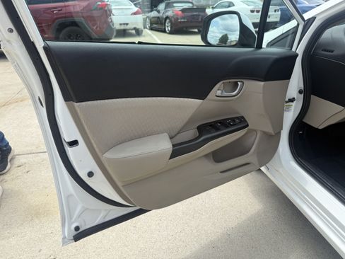 Used 2015 Honda Civic LX image 17