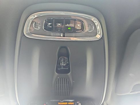 Used 2020 Volvo S60 T6 Inscription image 31