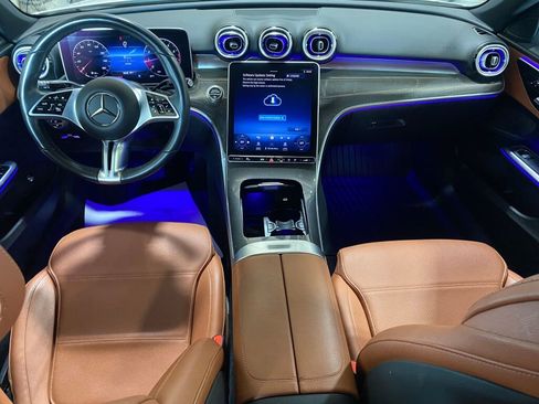 Used 2023 Mercedes-Benz C 300 4MATIC Sedan image 2