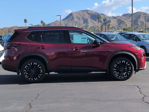 New 2026 Nissan Rogue Dark Armor FWD image 5