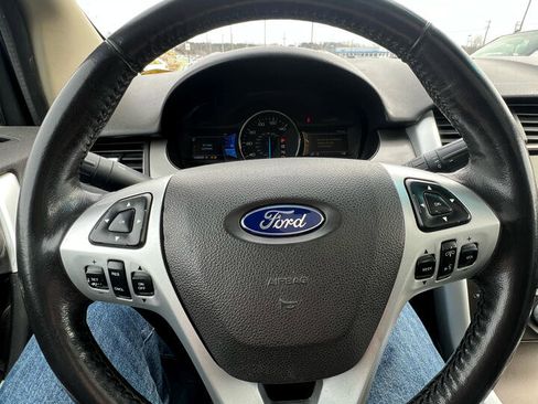 Used 2013 Ford Edge SEL image 19