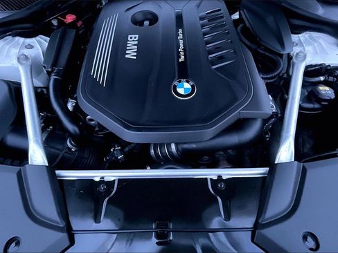 Used 2019 BMW 540i xDrive image 30