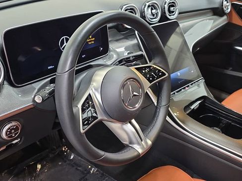 Used 2023 Mercedes-Benz C 300 4MATIC Sedan image 14
