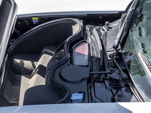 Used 2005 Ford GT image 38