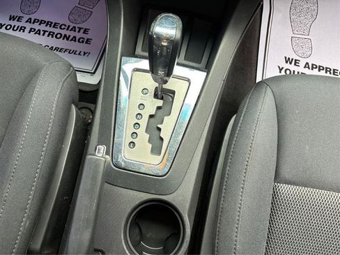 Used 2010 Dodge Avenger SXT FWD image 15