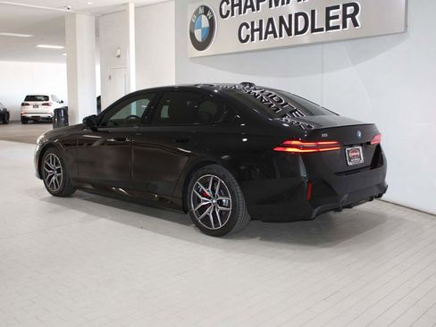 New 2026 BMW i5 eDrive40 w/ M Sport Package RWD image 5
