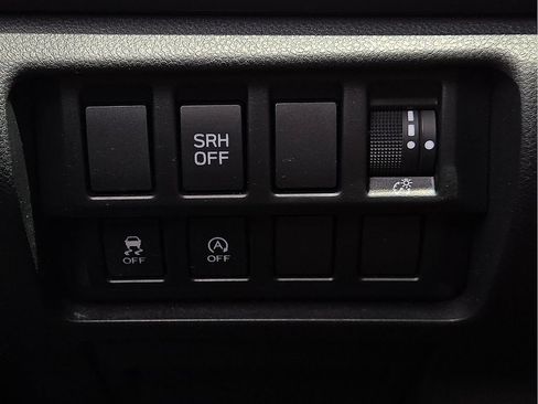 Used 2024 Subaru Forester AWD/4WD image 17