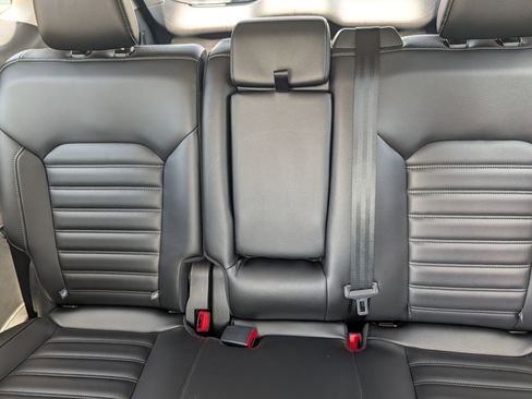 Used 2024 Ford Edge SEL w/ Convenience Package AWD/4WD image 13
