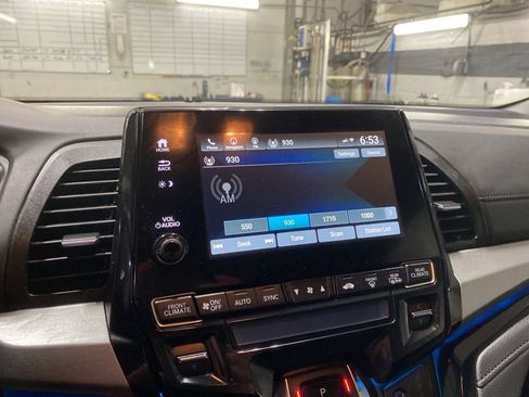 Certified 2021 Honda Odyssey Touring image 25