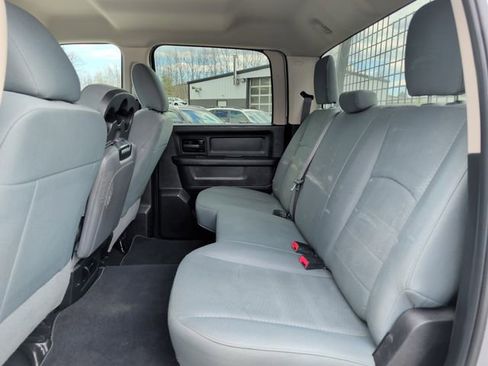 Used 2018 RAM 2500 Tradesman w/ Chrome Appearance Group AWD/4WD image 25