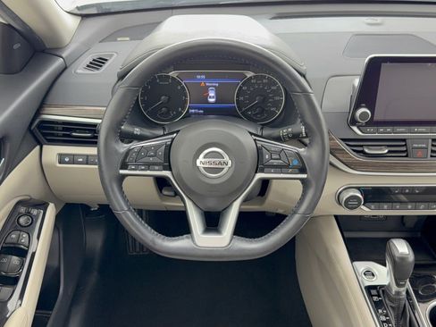 Used 2021 Nissan Altima 2.5 SL AWD/4WD image 10