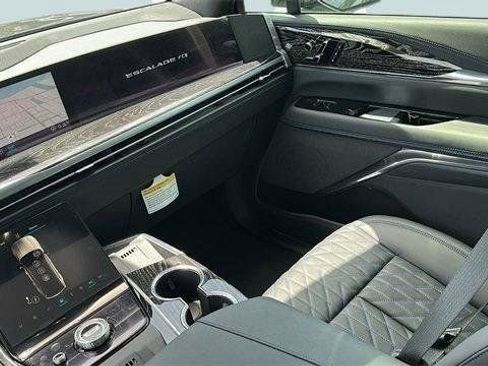 New 2026 Cadillac Escalade IQ Sport 1 w/ LPO, ONYX Package image 17