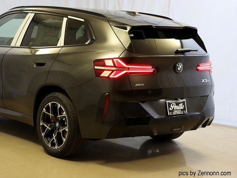 Used 2026 BMW X3 xDrive30 w/ Premium Package image 9