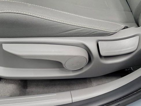 Used 2023 Hyundai Elantra SEL FWD image 23