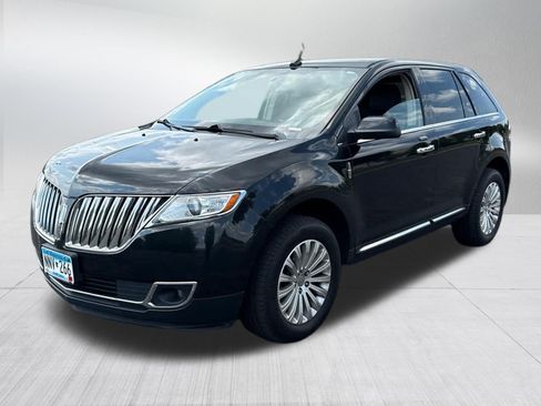 Used 2012 Lincoln MKX AWD image 4