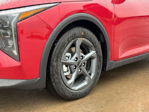 New 2026 Kia K4 FWD image 9