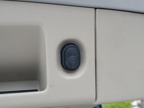 Used 2020 GMC Yukon Denali image 10