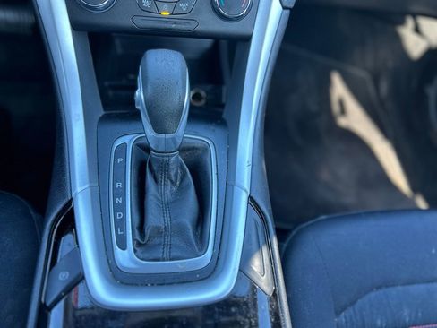 Used 2014 Ford Fusion SE w/ Equipment Group 501A image 25