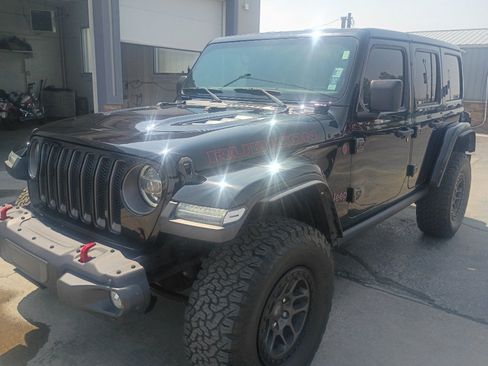 Used 2022 Jeep Wrangler Unlimited Rubicon w/ Xtreme Recon 35" Tire Package AWD/4WD image 2