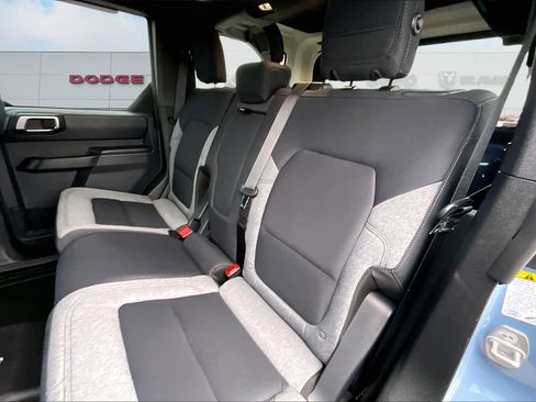 Used 2025 Ford Bronco Big Bend w/ Black Appearance Package image 13