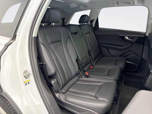 Used 2023 Audi Q7 2.0T Premium Plus w/ Premium Plus Package AWD/4WD image 19
