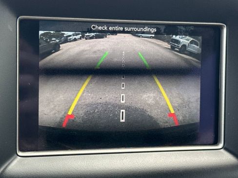 Used 2018 Jeep Grand Cherokee Laredo image 18