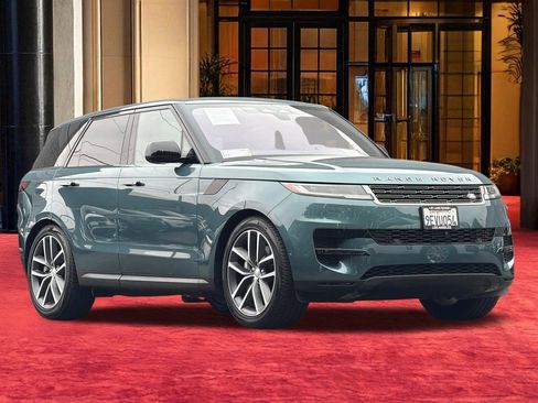 Used 2023 Land Rover Range Rover Sport SE AWD/4WD image 7
