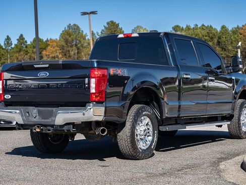 Certified 2021 Ford F250 XLT w/ XLT Premium Package image 7