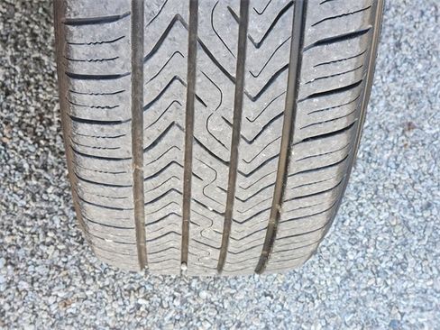 Used 2019 Subaru Forester Limited w/ Popular Package #3 image 11