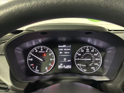 Used 2024 Subaru Crosstrek 2.0i Premium image 13