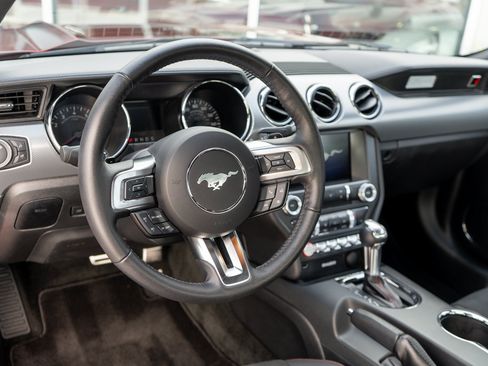 Used 2017 Ford Mustang GT Premium w/ Equipment Group 401A RWD image 12