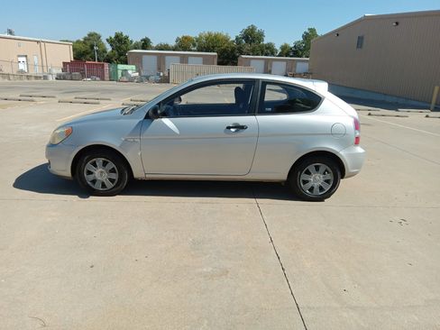 Used 2007 Hyundai Accent GS image 7