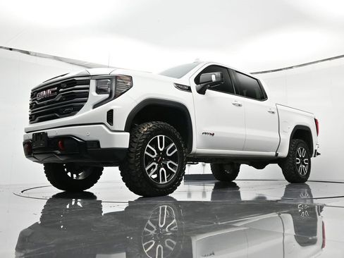Certified 2024 GMC Sierra 1500 AT4 w/ Technology Package image 47