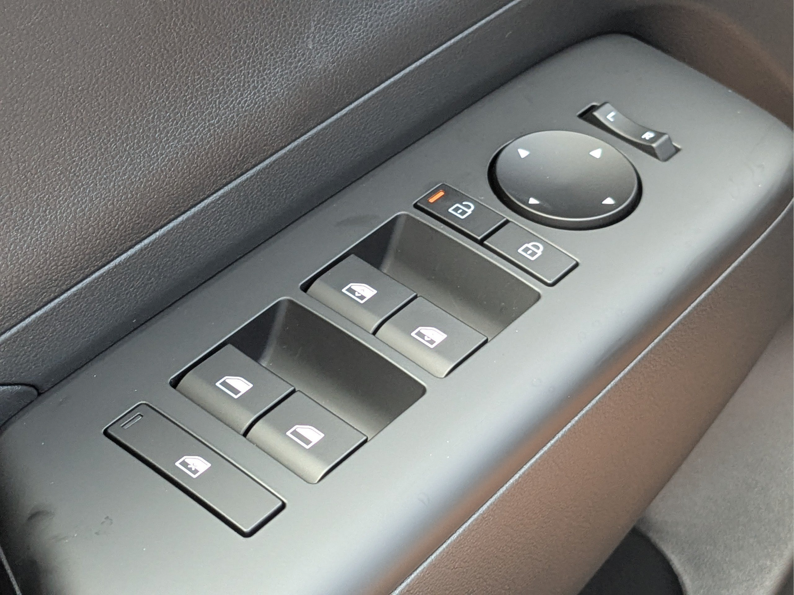 New 2027 Hyundai Kona SEL Sport FWD image 27