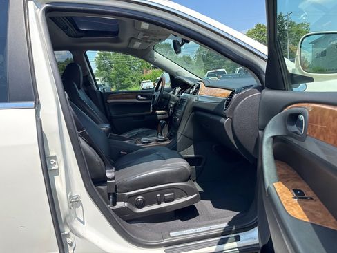 Used 2011 Buick Enclave CXL AWD/4WD image 13