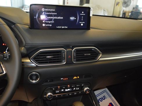 New 2025 MAZDA CX-5 AWD 2.5 S w/ Premium Plus Pkg image 19