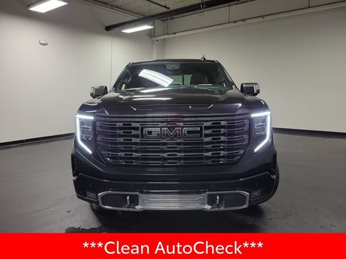 Used 2022 GMC Sierra 1500 Denali Ultimate AWD/4WD image 3