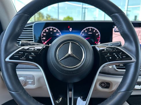 Used 2024 Mercedes-Benz GLE 350 4MATIC image 27