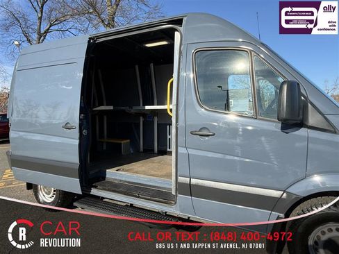Used 2018 Mercedes-Benz Sprinter 2500 image 7